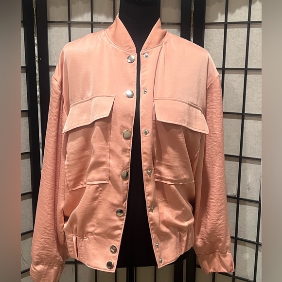 Express SATIN Blush Pink BOMBER JACKET, WOMEN SIZE XS - Picture 4 of 9